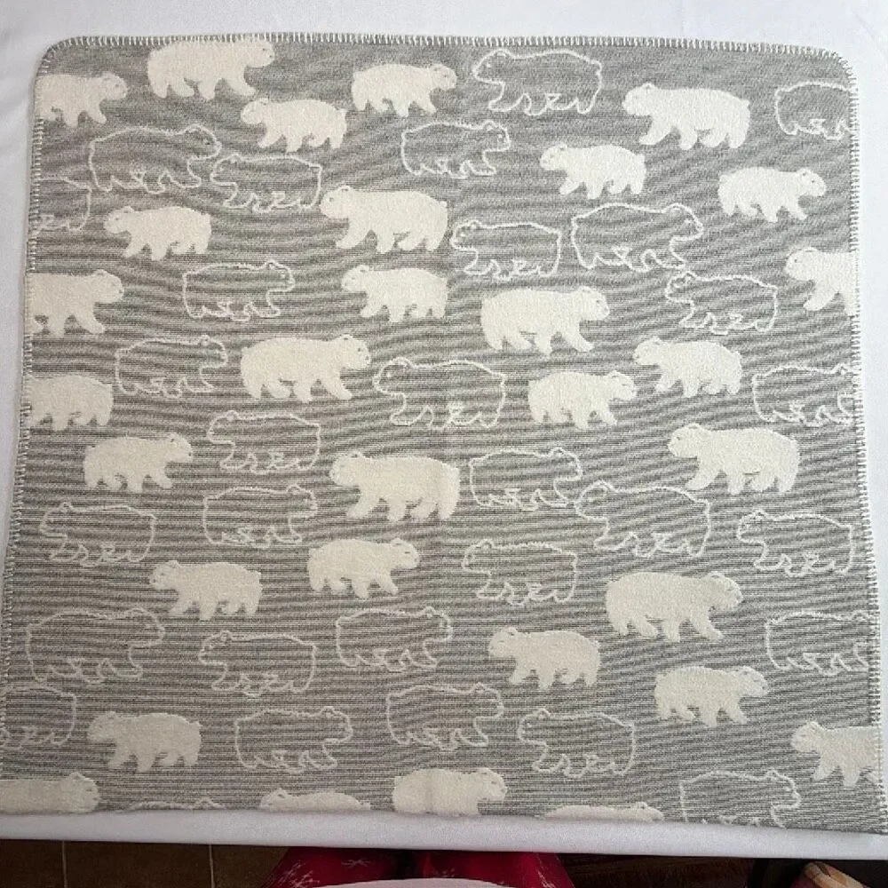 Pottery Barn Kids Polar Bear Baby Blanket Swaddle Grey Cream